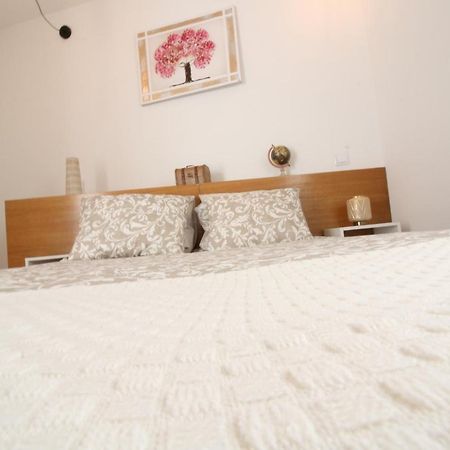 פארו Downtown Villa מראה חיצוני תמונה